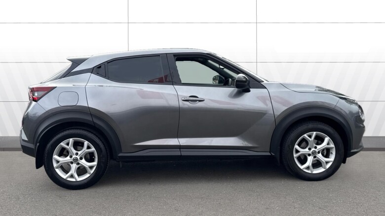 Nissan Juke 1.0 DiG-T N-Connecta 5dr DCT Petrol Hatchback
